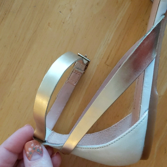 Enzo Angiolini Leather Pointy Toe Snake Flats with Ankle Strap - Picture 12 of 16